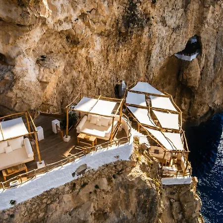 Cala Porter Soleil & Collection *